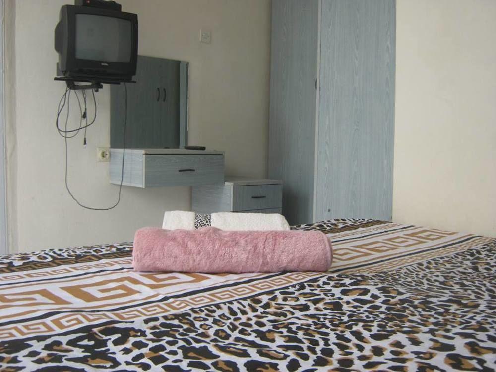 Ayda Hotel Kusadasi Bagian luar foto