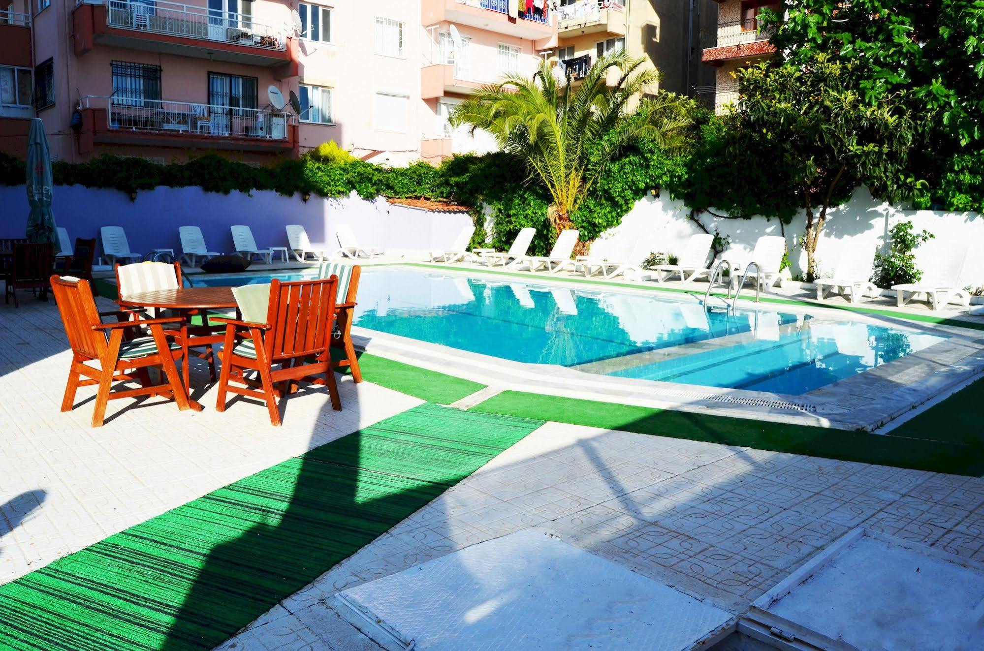 Ayda Hotel Kusadasi Bagian luar foto